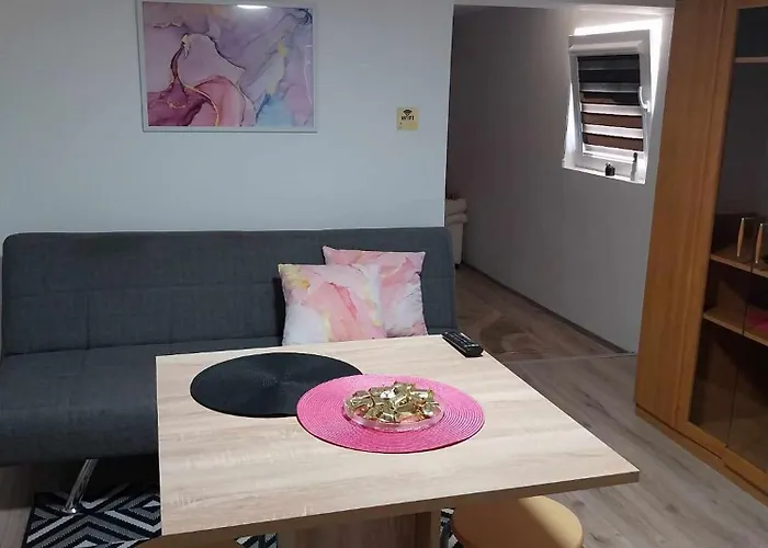 Magniv شقة فرانيي